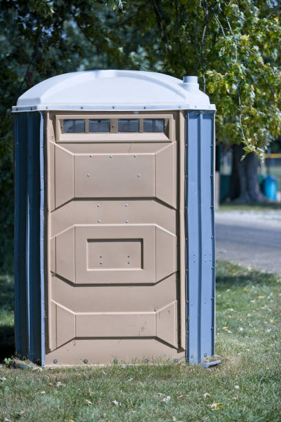 Best Portable toilet rental cost  in Port Barrington, IL